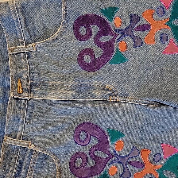 Don't stop women's vintage high-rise leather patches size 7/8 cuffed jean shorts - Picture 12 of 14